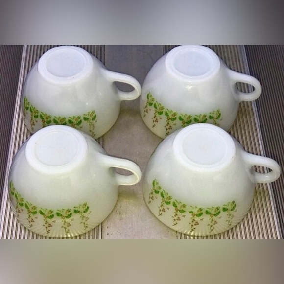 Vintage Mid Century Modern (set of 4) TERMO REY BRAZIL Milk Glass Pyrex Teacups - Picture 6 of 10